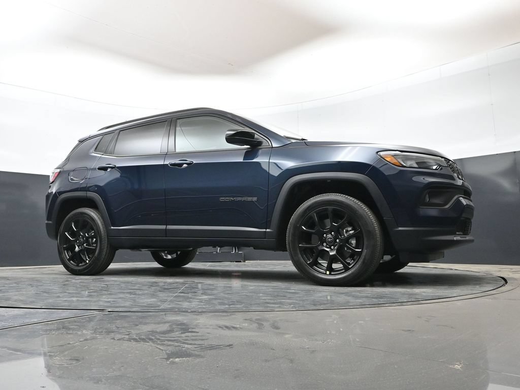 New 2026 Jeep Compass Latitude AWD/4WD image 48