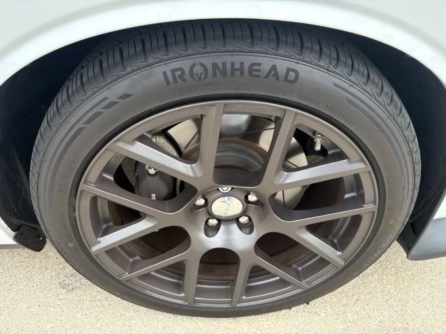 Used 2016 Dodge Challenger R/T Scat Pack w/ Leather Interior Group RWD image 20
