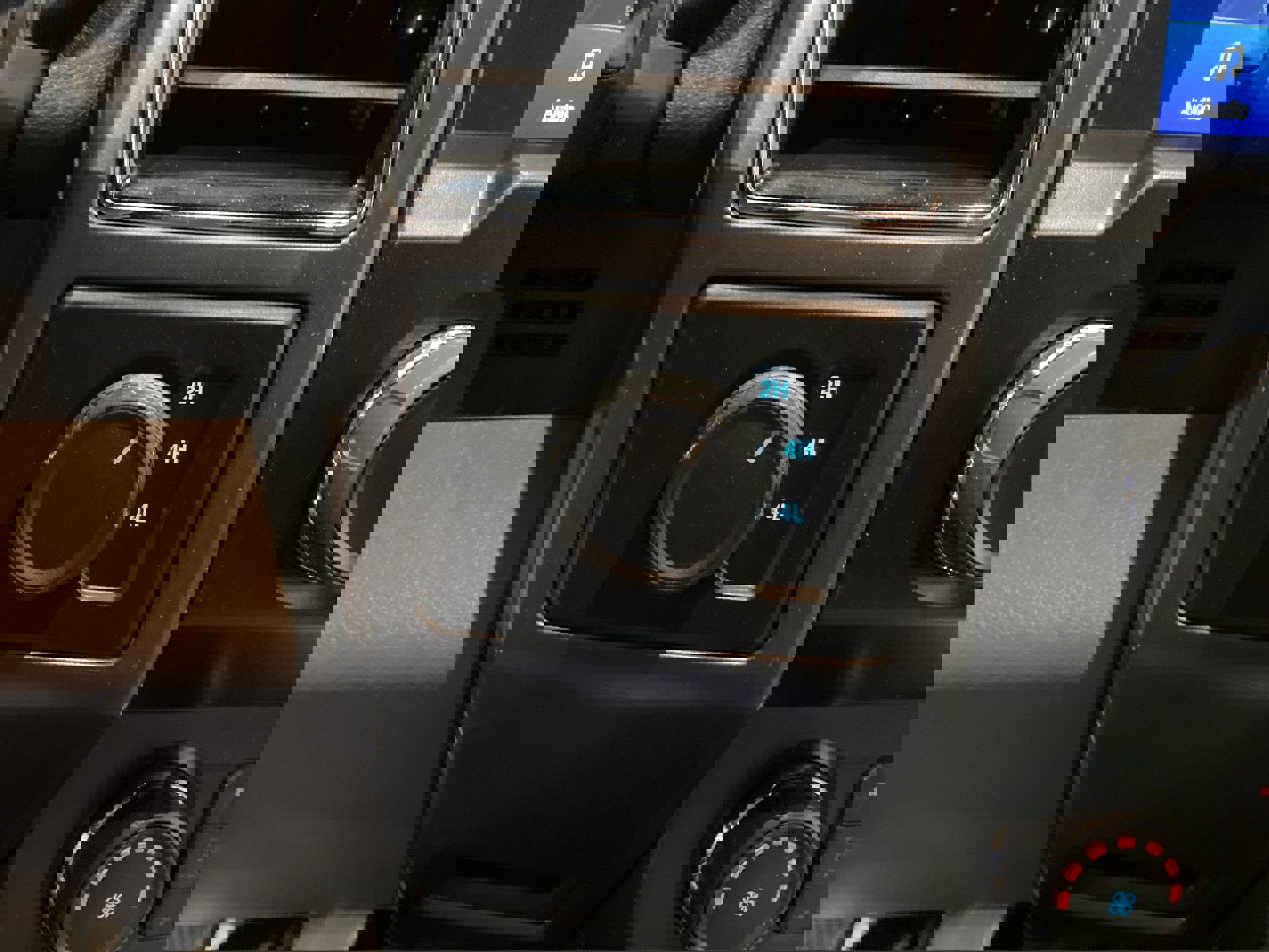 Used 2019 Ford F150 XLT w/ Equipment Group 302A Luxury image 29