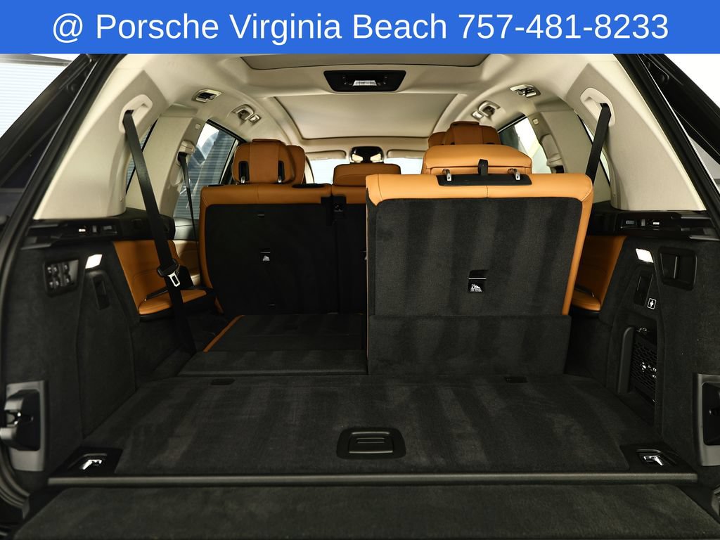 Used 2025 BMW X7 xDrive40i w/ Premium Package AWD/4WD image 32