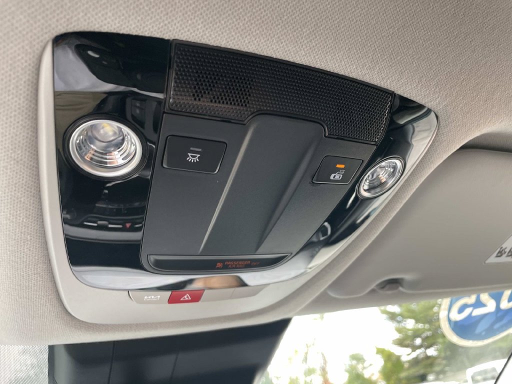 Used 2025 Kia Seltos SX AWD/4WD image 27