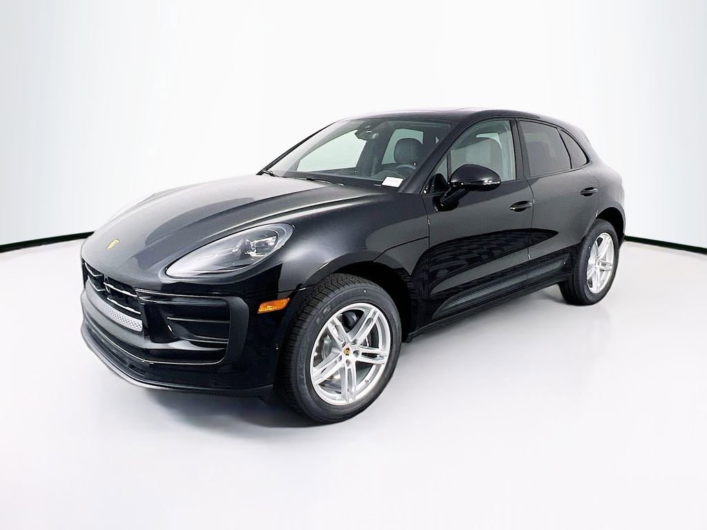 Certified 2026 Porsche Macan AWD/4WD image 1