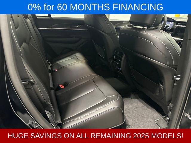 New 2025 Jeep Grand Cherokee Limited image 10