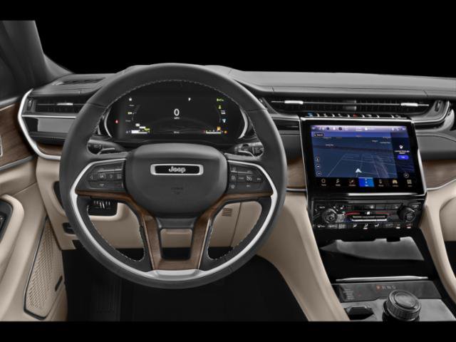 Certified 2022 Jeep Grand Cherokee Overland image 4