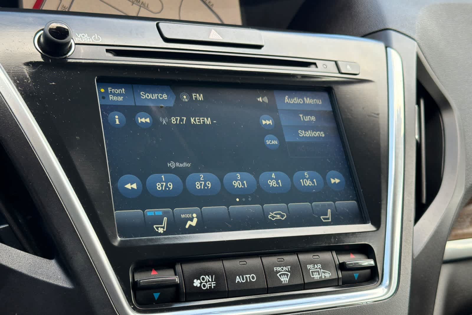 Used 2018 Acura MDX w/ Advance & Entertainment Pac AWD/4WD image 22