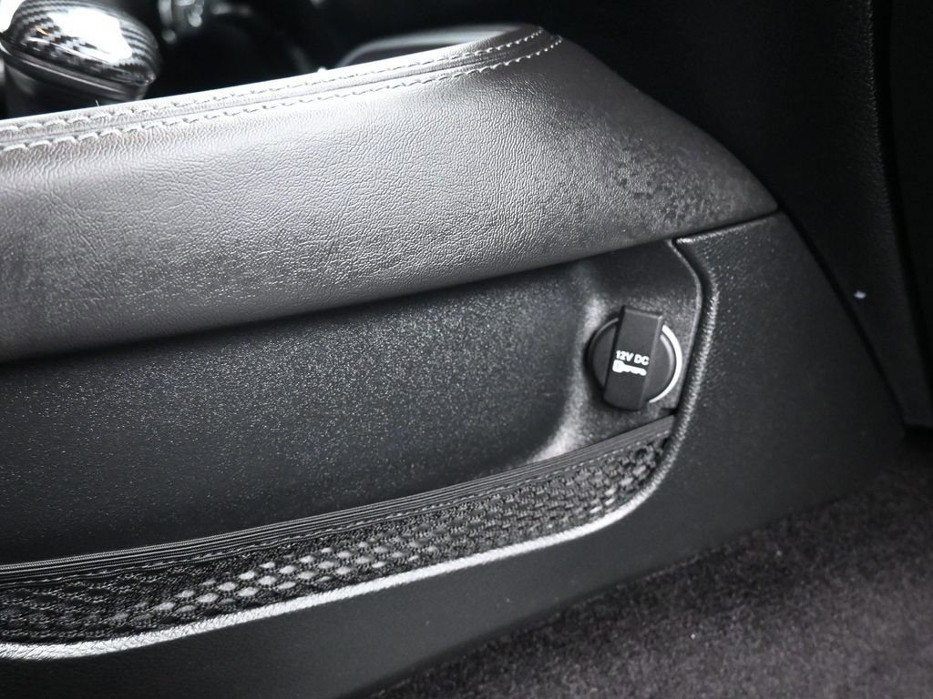 Used 2018 Dodge Challenger SXT w/ Super Sport Group (SS/T) image 38