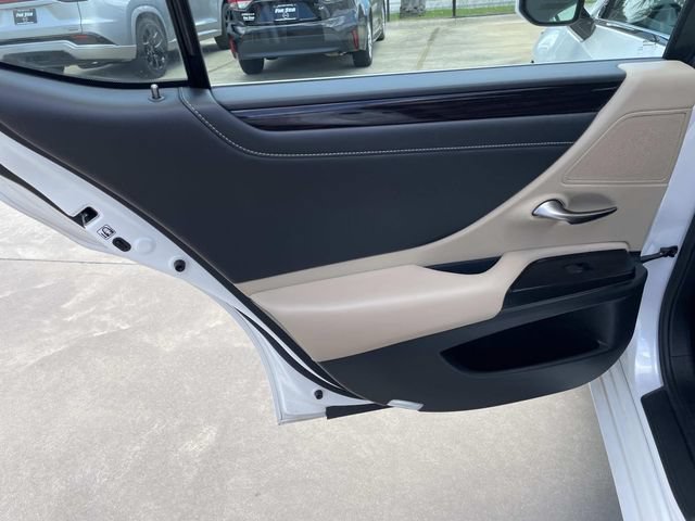 Used 2020 Lexus ES 350 w/ Premium Package FWD image 10