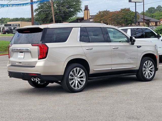 Used 2022 GMC Yukon Denali RWD image 4