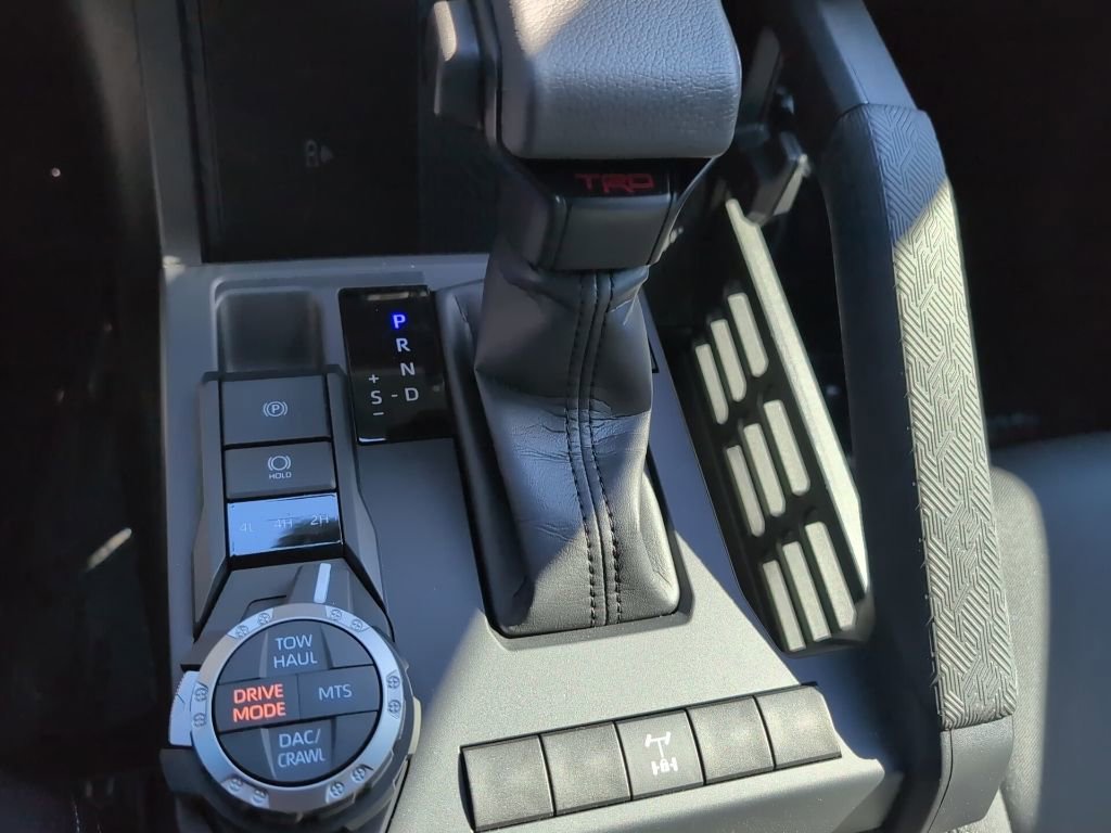 Used 2025 Toyota Tacoma TRD Off-Road w/ TRD Off Road Upgrade Package image 19