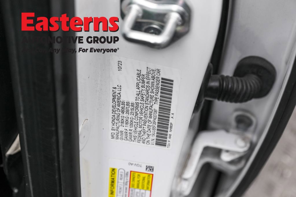 Used 2023 Acura TLX image 34