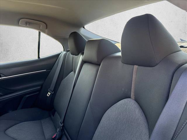 Used 2019 Toyota Camry LE FWD image 17
