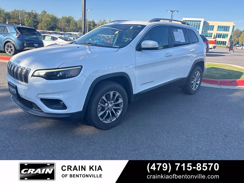 Used 2021 Jeep Cherokee Latitude Lux w/ Comfort/Convenience Group AWD/4WD image 4