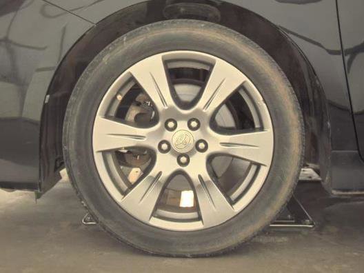Used 2017 Toyota Sienna SE FWD image 5