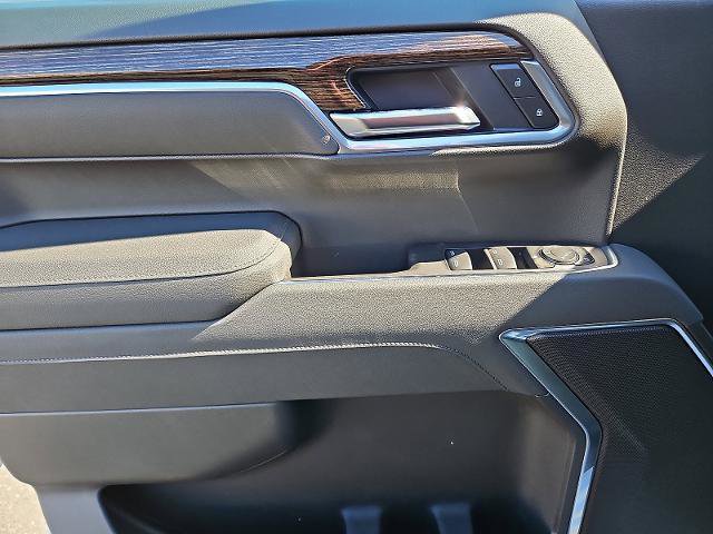 New 2026 GMC Sierra 1500 Elevation image 10