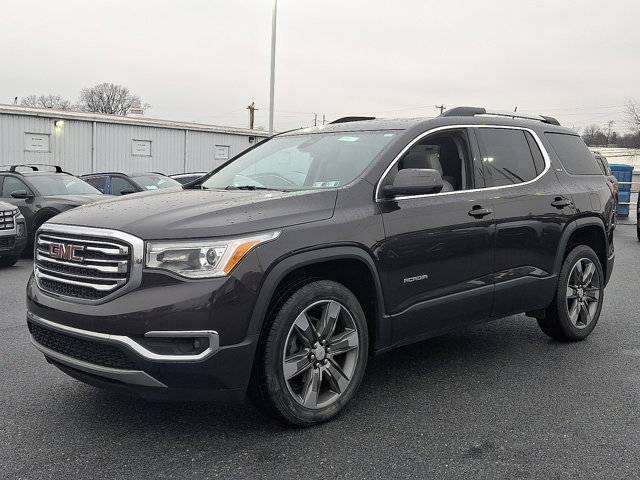 Used 2017 GMC Acadia SLT image 1