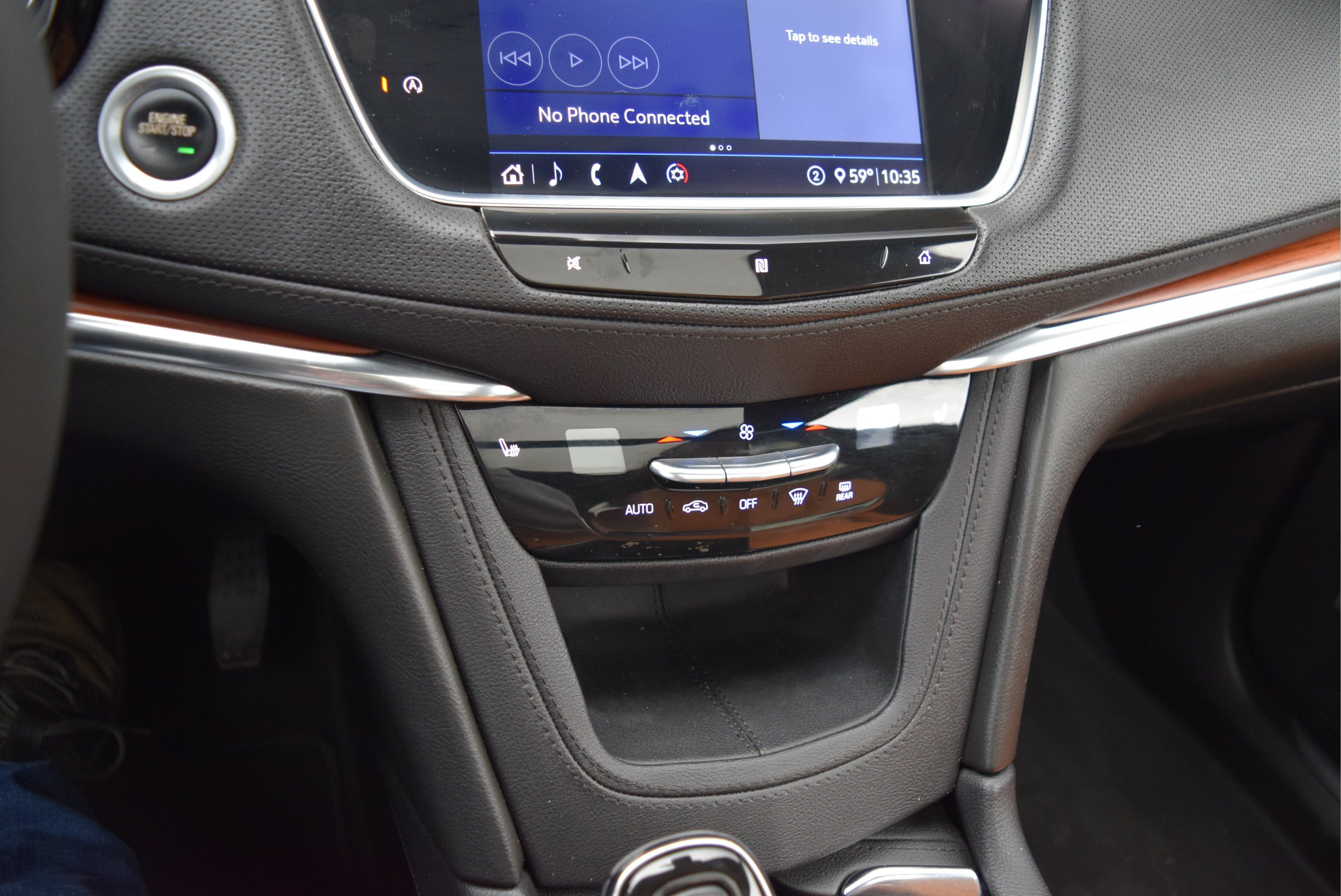 Used 2020 Cadillac XT5 Premium Luxury AWD/4WD image 17