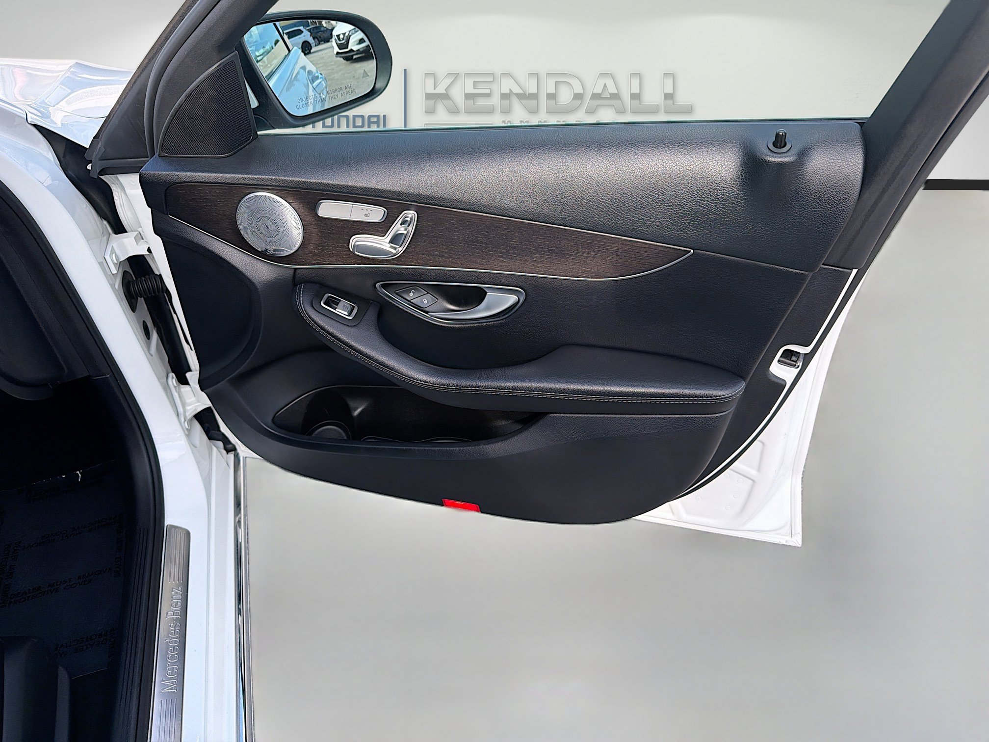 Used 2019 Mercedes-Benz C 300 Sedan image 31