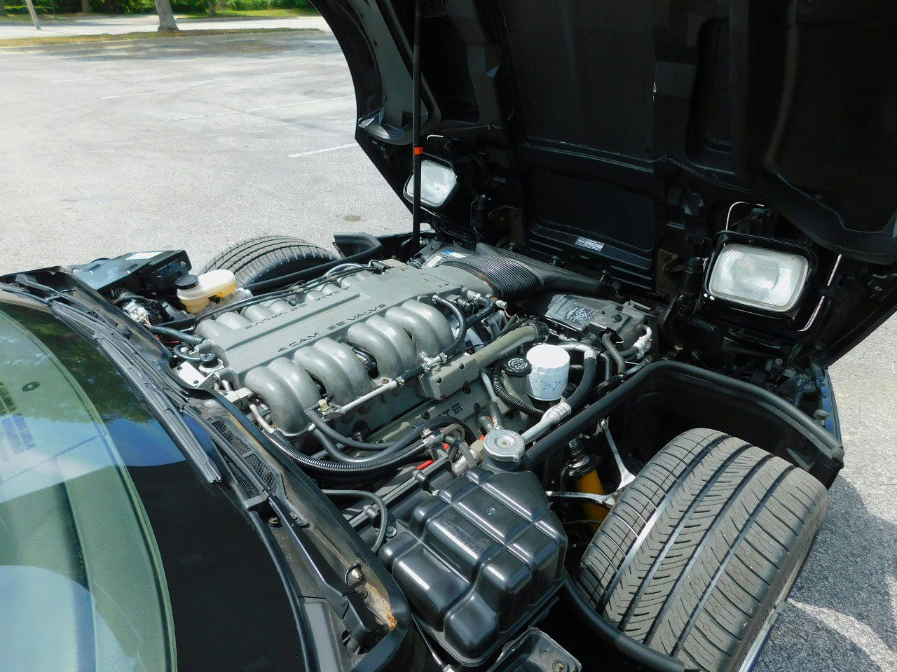 Used 1991 Chevrolet Corvette ZR-1 image 27