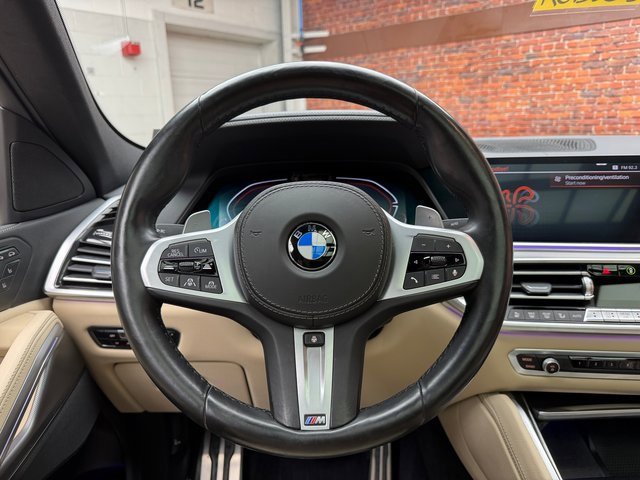 Used 2022 BMW X6 xDrive40i w/ M Sport Package image 14
