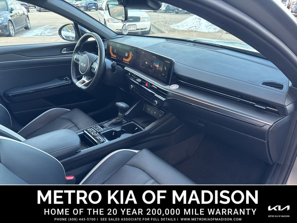 Used 2025 Kia K5 GT-Line image 37