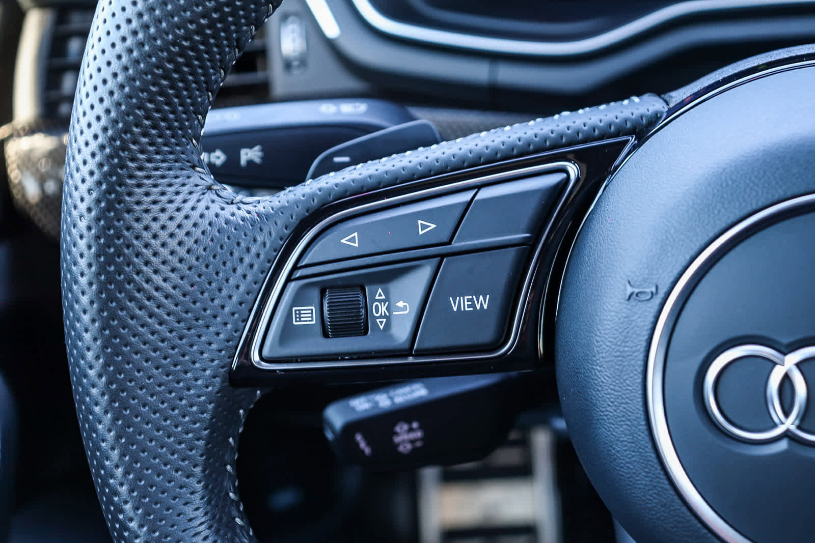 Used 2020 Audi S4 Premium Plus w/ Premium Plus Package image 20