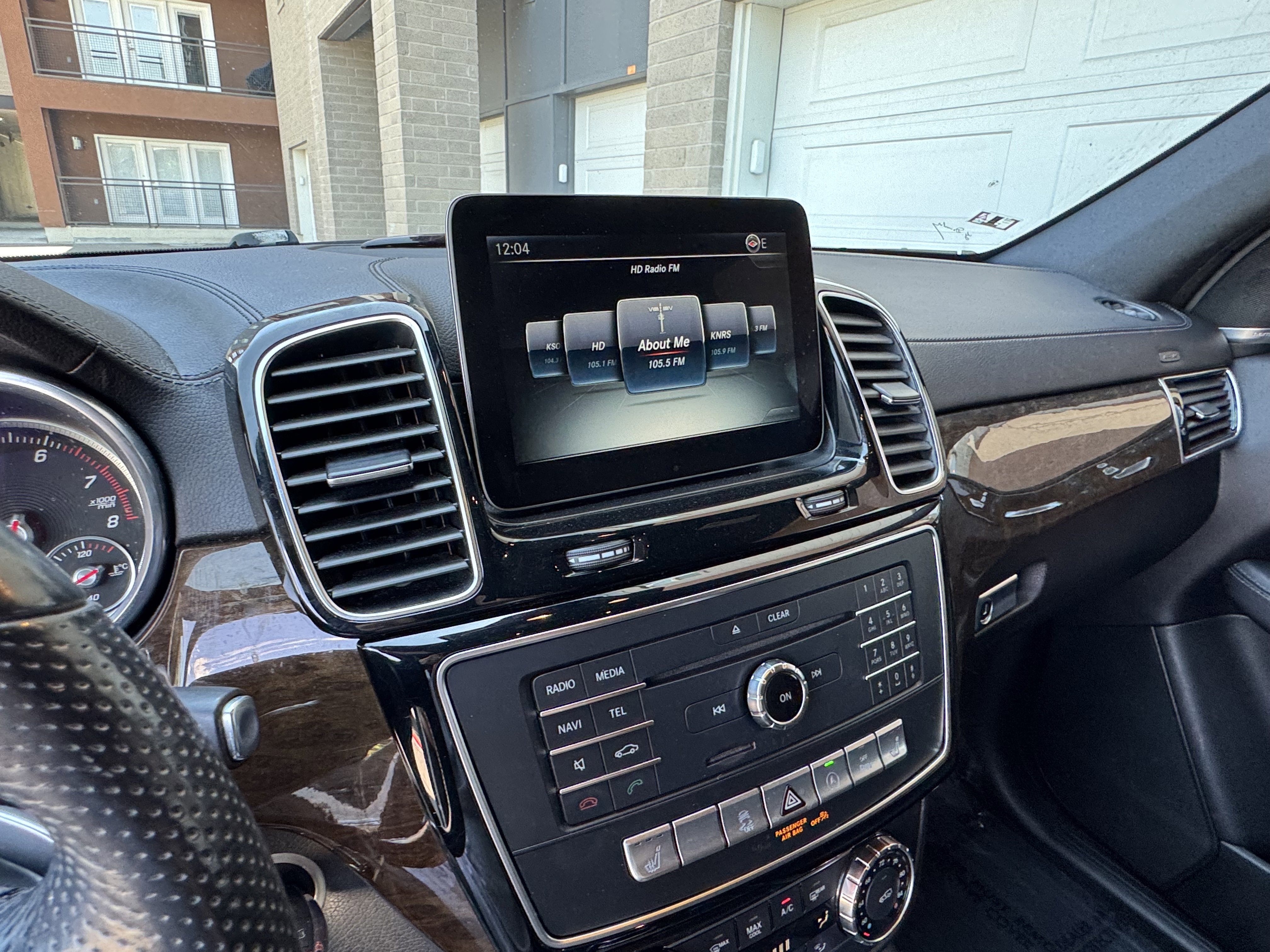 Used 2017 Mercedes-Benz GLS 450 4MATIC image 23