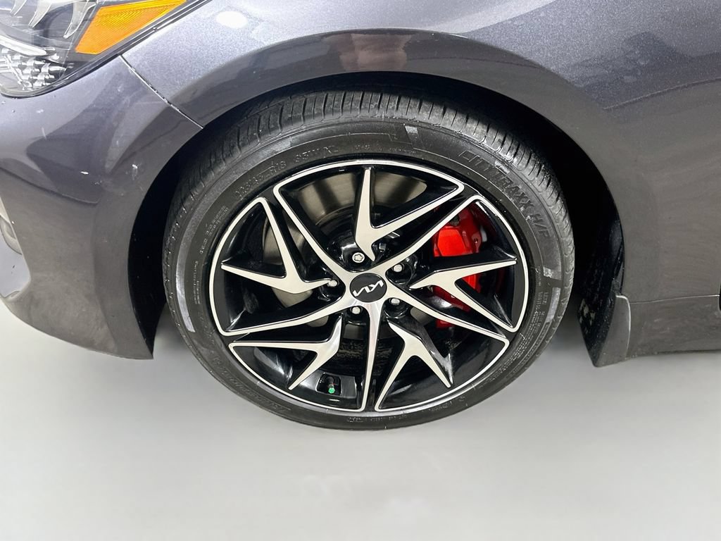 Used 2023 Kia Stinger GT-Line w/ Sun & Sound Package RWD image 8