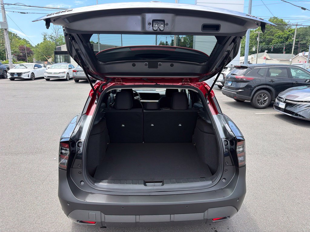 New 2026 Nissan Kicks SV w/ SV Premium Package AWD/4WD image 22