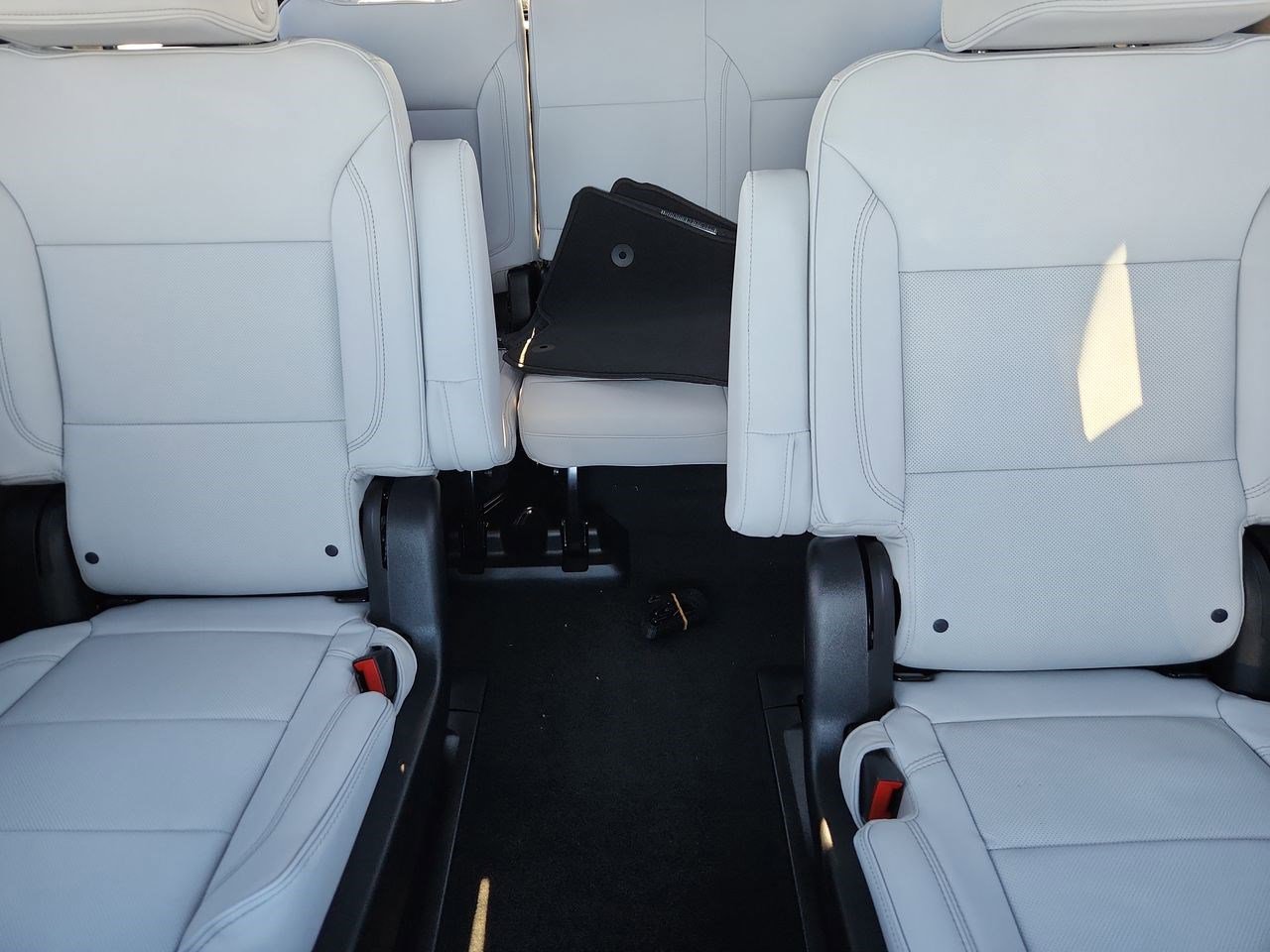 Used 2026 Chevrolet Tahoe Premier image 13