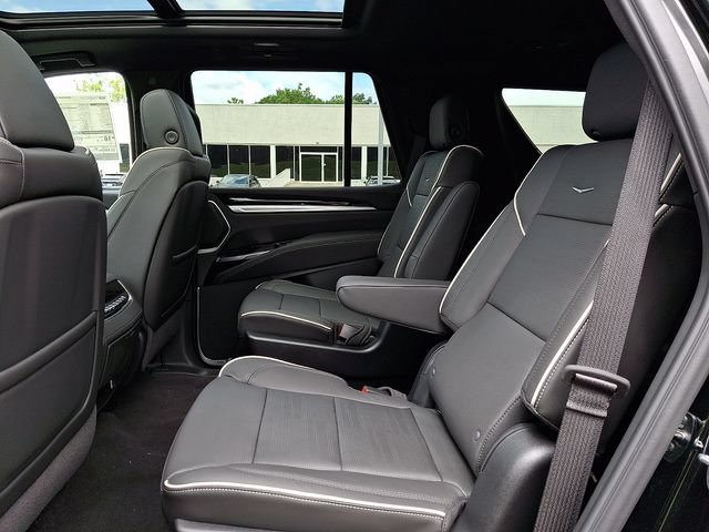 New 2026 Cadillac Escalade Sport w/ Touring Package AWD/4WD image 5