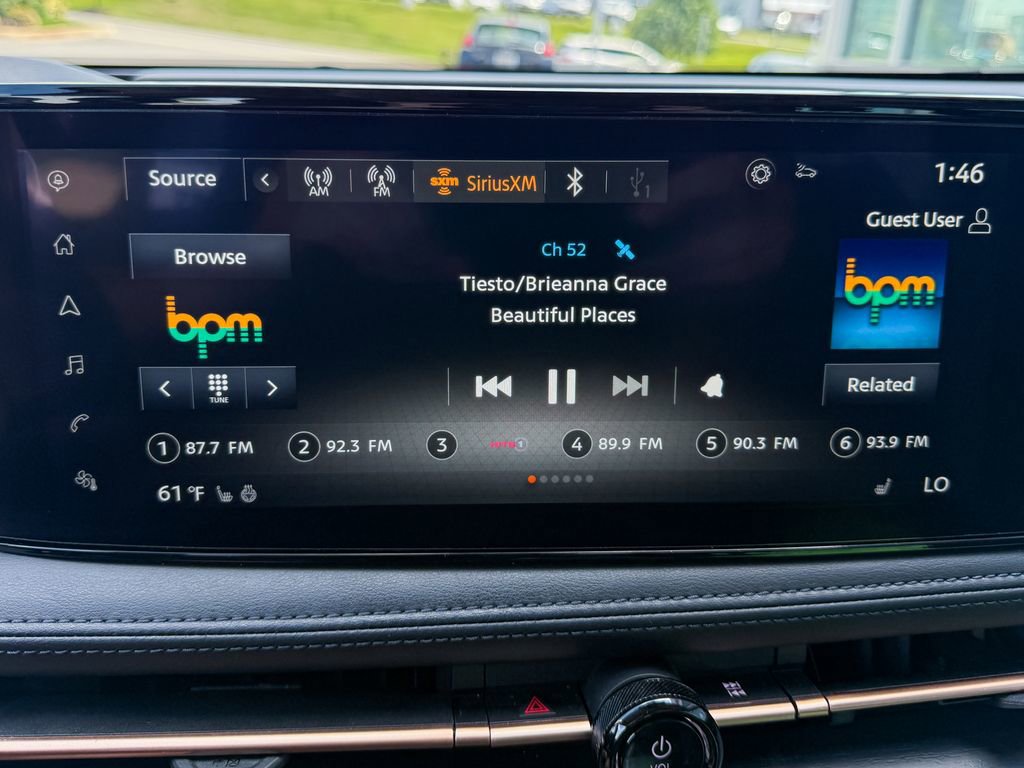 Used 2023 Nissan Ariya AWD image 13