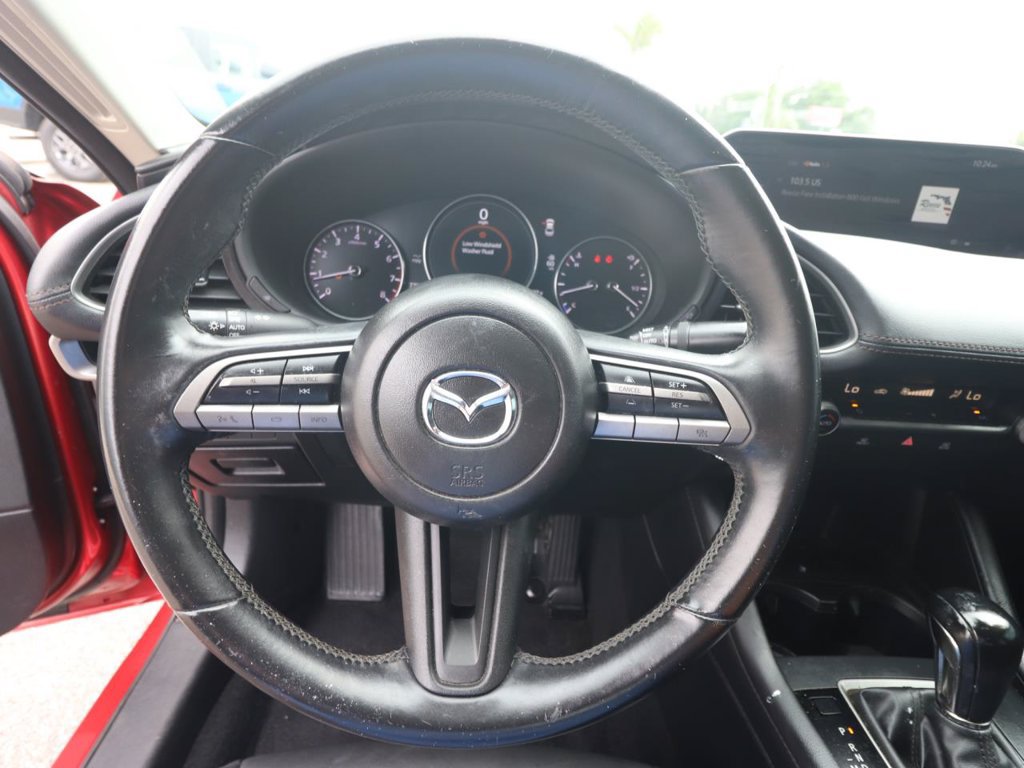 Used 2022 MAZDA MAZDA3 s FWD image 17
