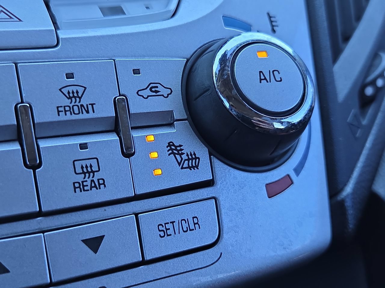 Used 2014 Chevrolet Equinox LT w/ Power Convenience Package FWD image 42