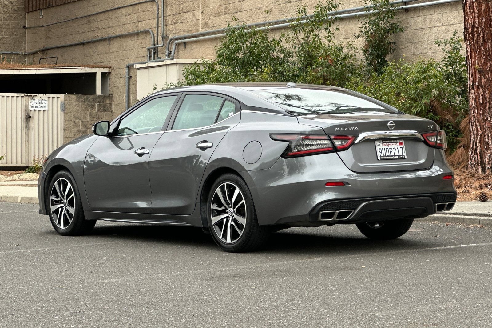 Used 2021 Nissan Maxima 3.5 SV w/ Floor Mat Group FWD image 5