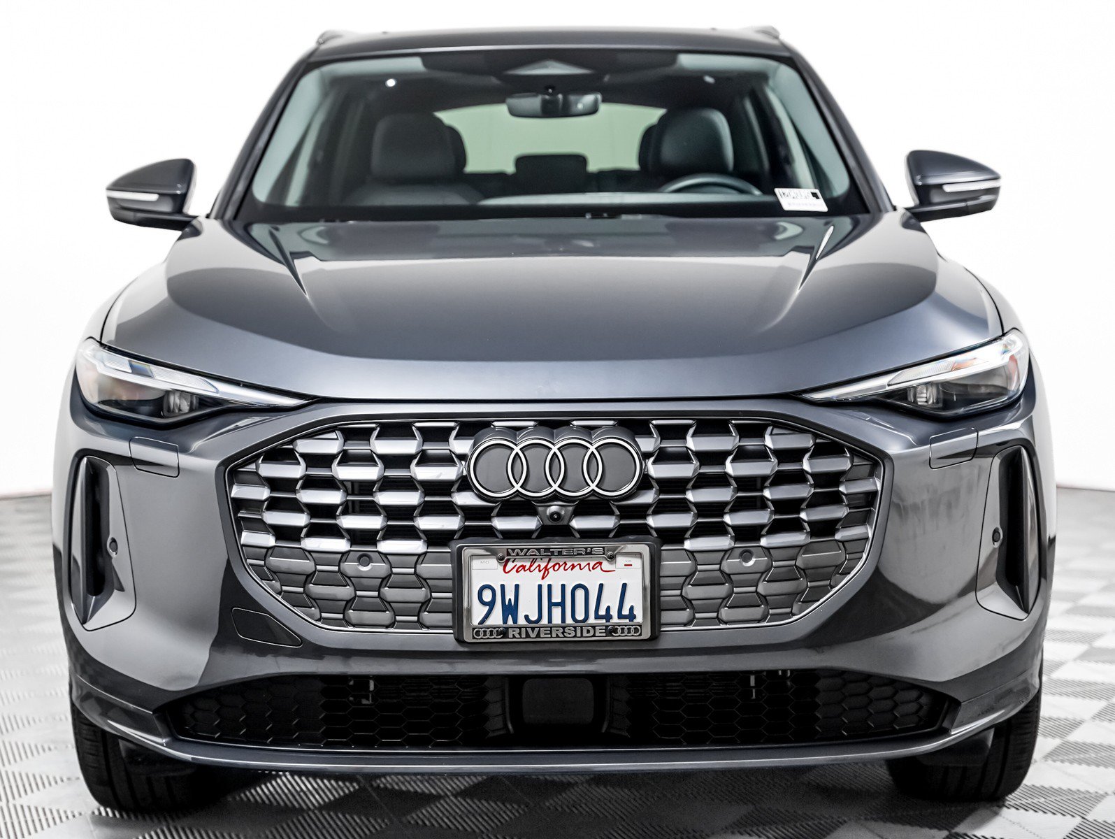 Certified 2025 Audi Q5 Premium w/ Convenience Package AWD/4WD image 10