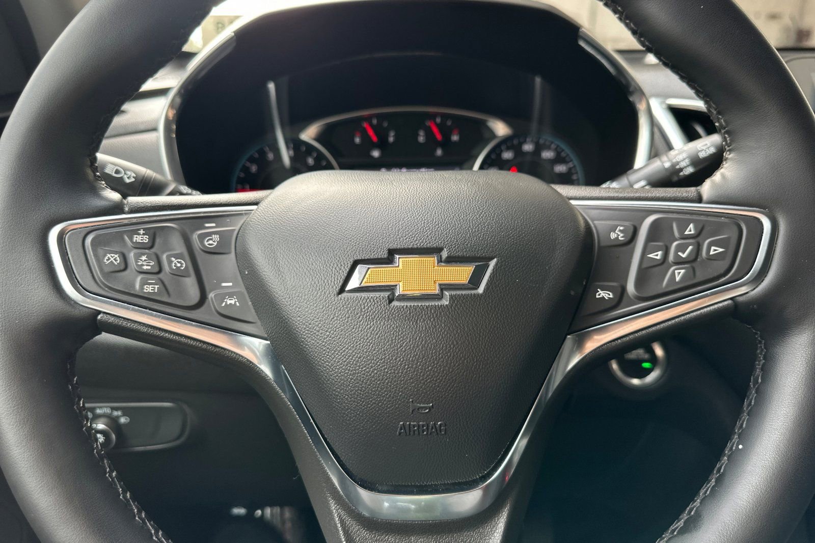Certified 2024 Chevrolet Equinox LT image 30