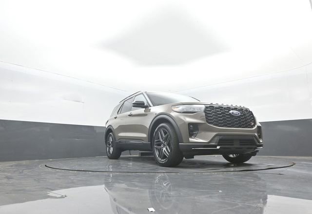 New 2026 Ford Explorer ST w/ Sun And Sound Package image 31