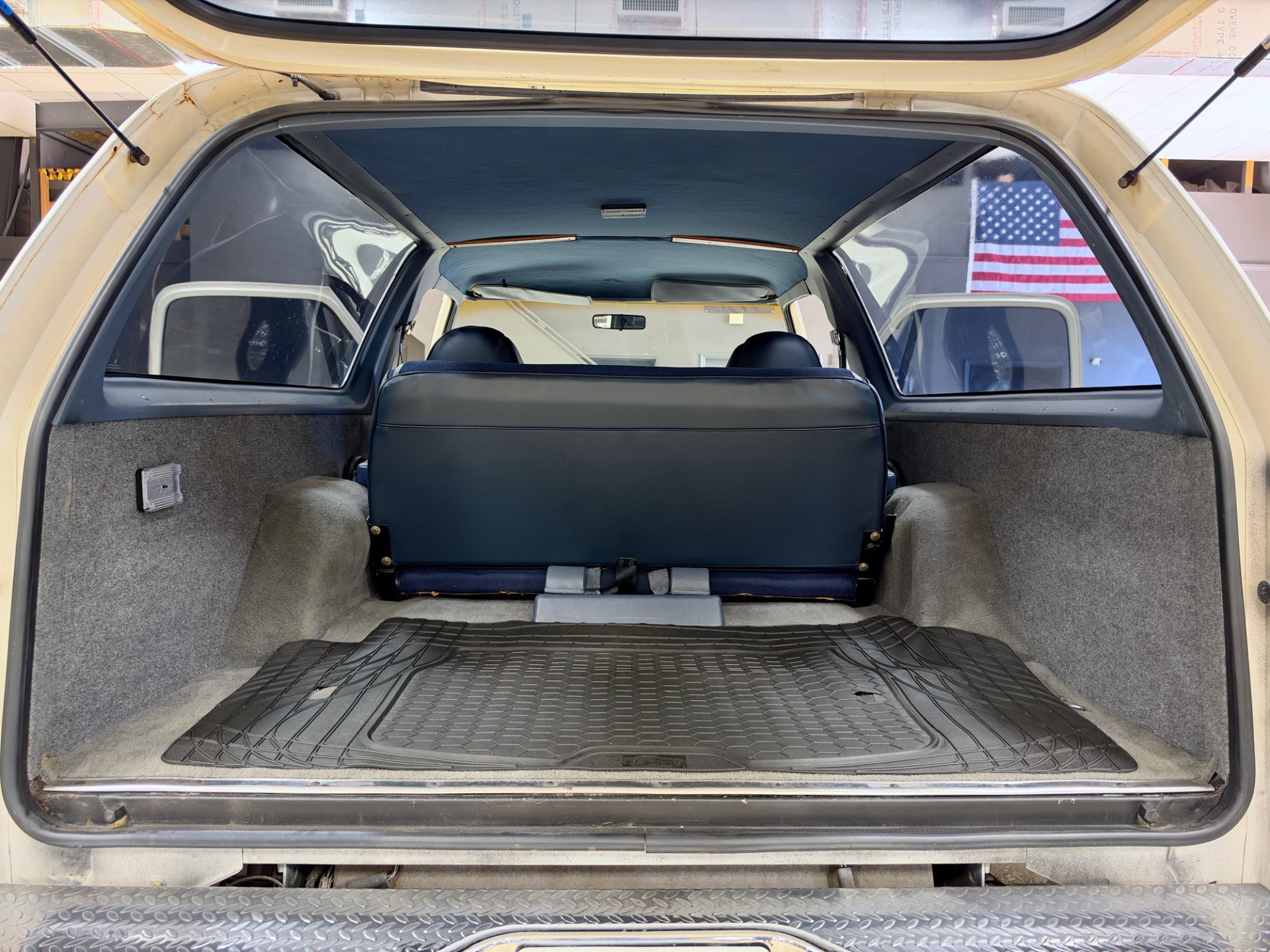 Used 1987 Dodge Ramcharger 4WD image 30