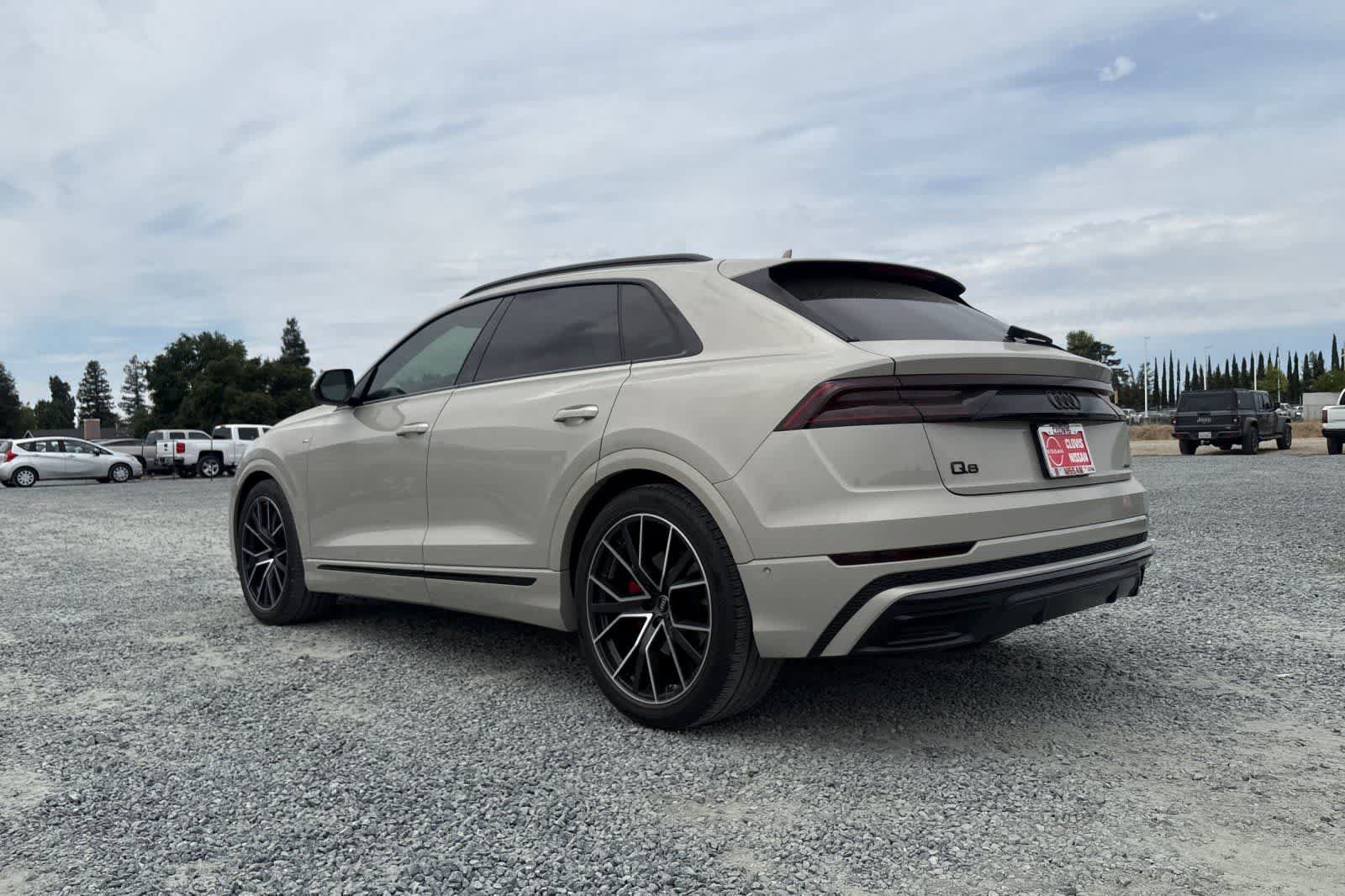 Used 2023 Audi Q8 Prestige w/ Prestige Package AWD/4WD image 7