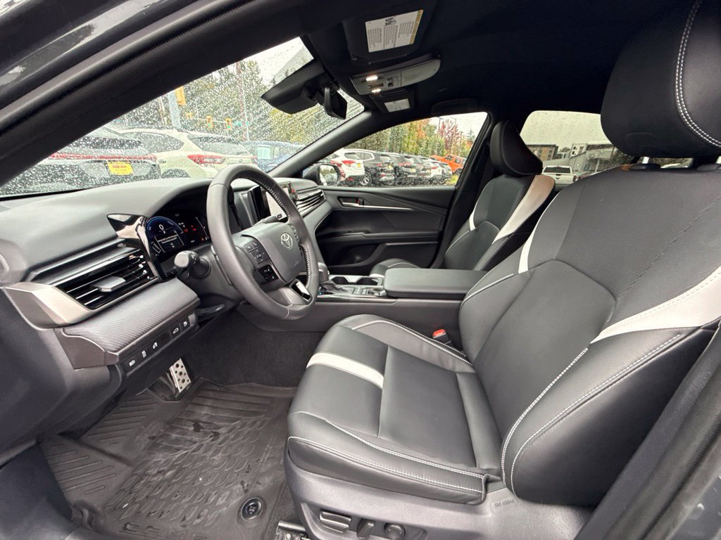 Used 2026 Toyota Camry SE w/ Convenience Package AWD/4WD image 15