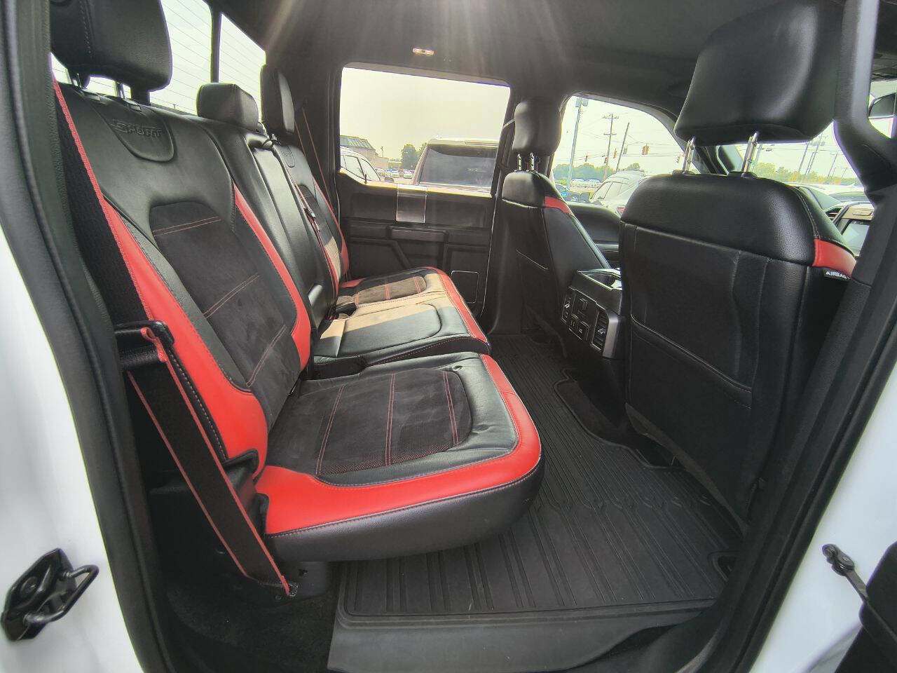 Used 2017 Ford F150 Lariat w/ Equipment Group 502A Luxury image 24