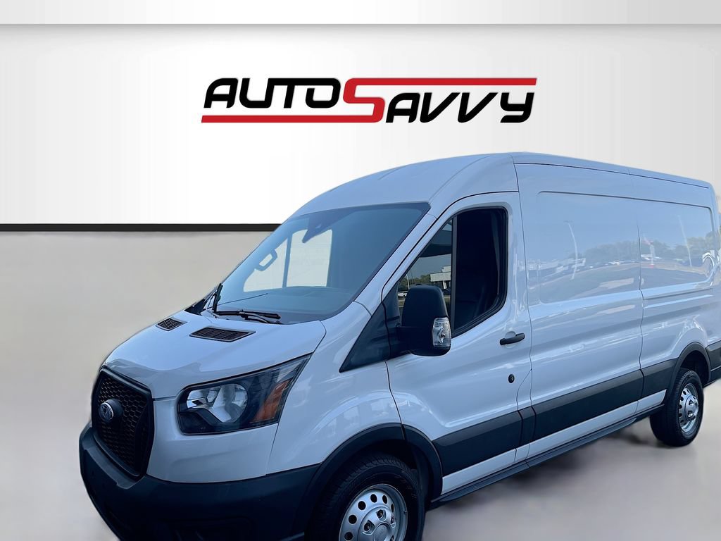 Used 2024 Ford Transit 250 148 Medium Roof Extended AWD image 3