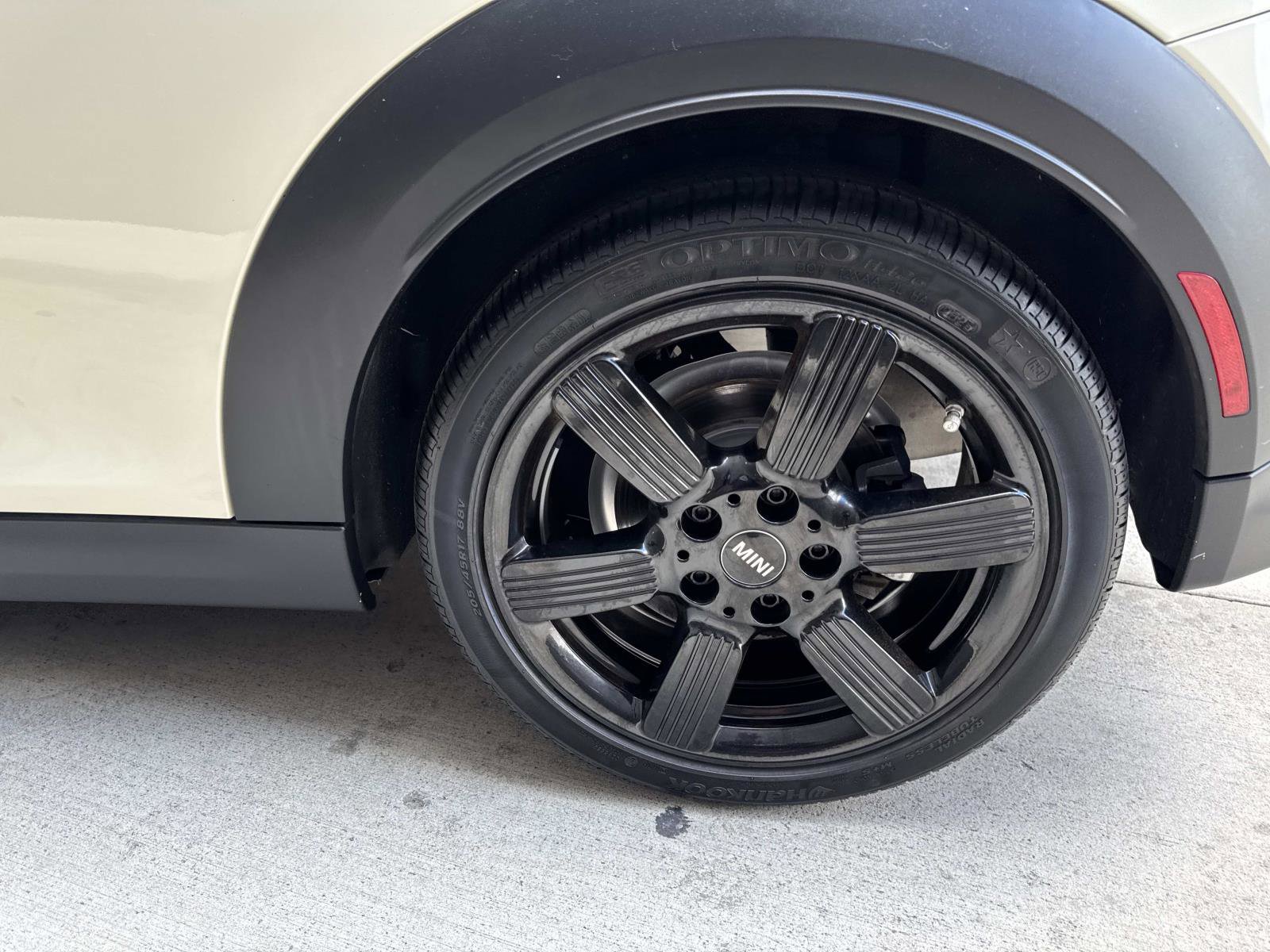 Certified 2023 MINI Cooper S image 6