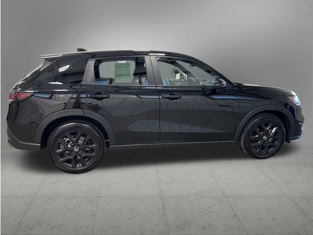Certified 2025 Honda HR-V Sport image 7