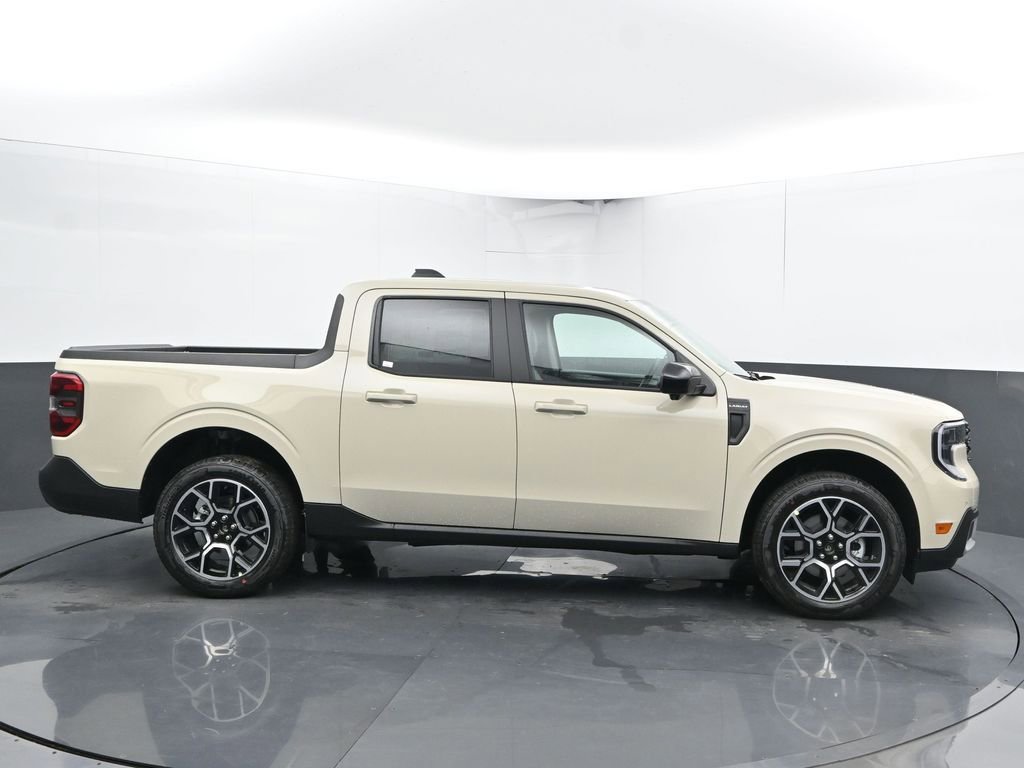 New 2025 Ford Maverick Lariat w/ 4K Tow Package image 11