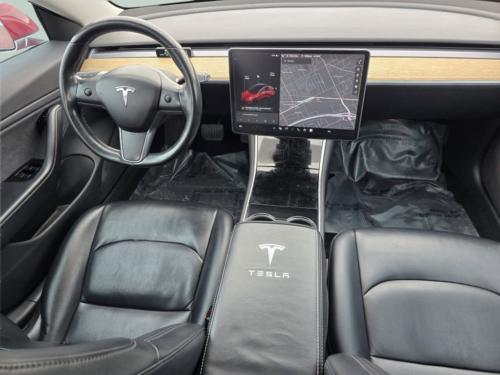 Used 2018 Tesla Model 3 Long Range image 34