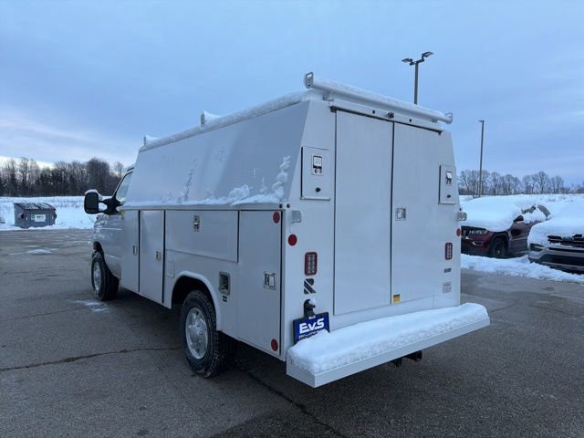 New 2026 Ford E-350 and Econoline 350 Super Duty w/ Power Equipment Group image 2