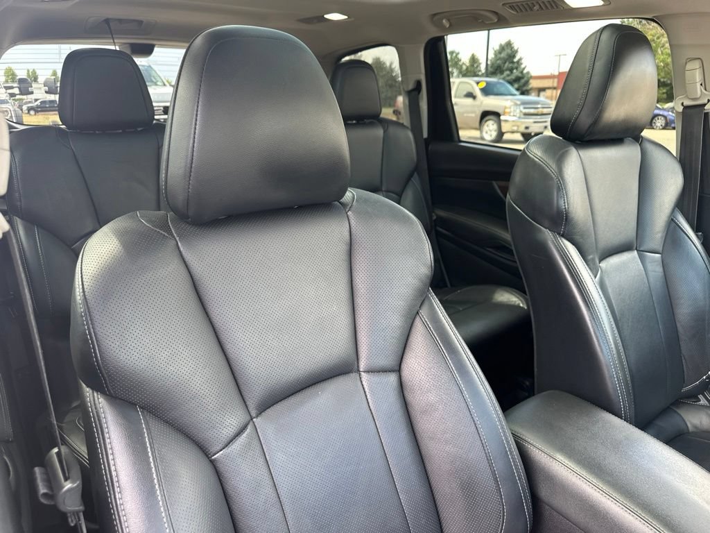 Used 2021 Subaru Ascent Touring AWD/4WD image 35