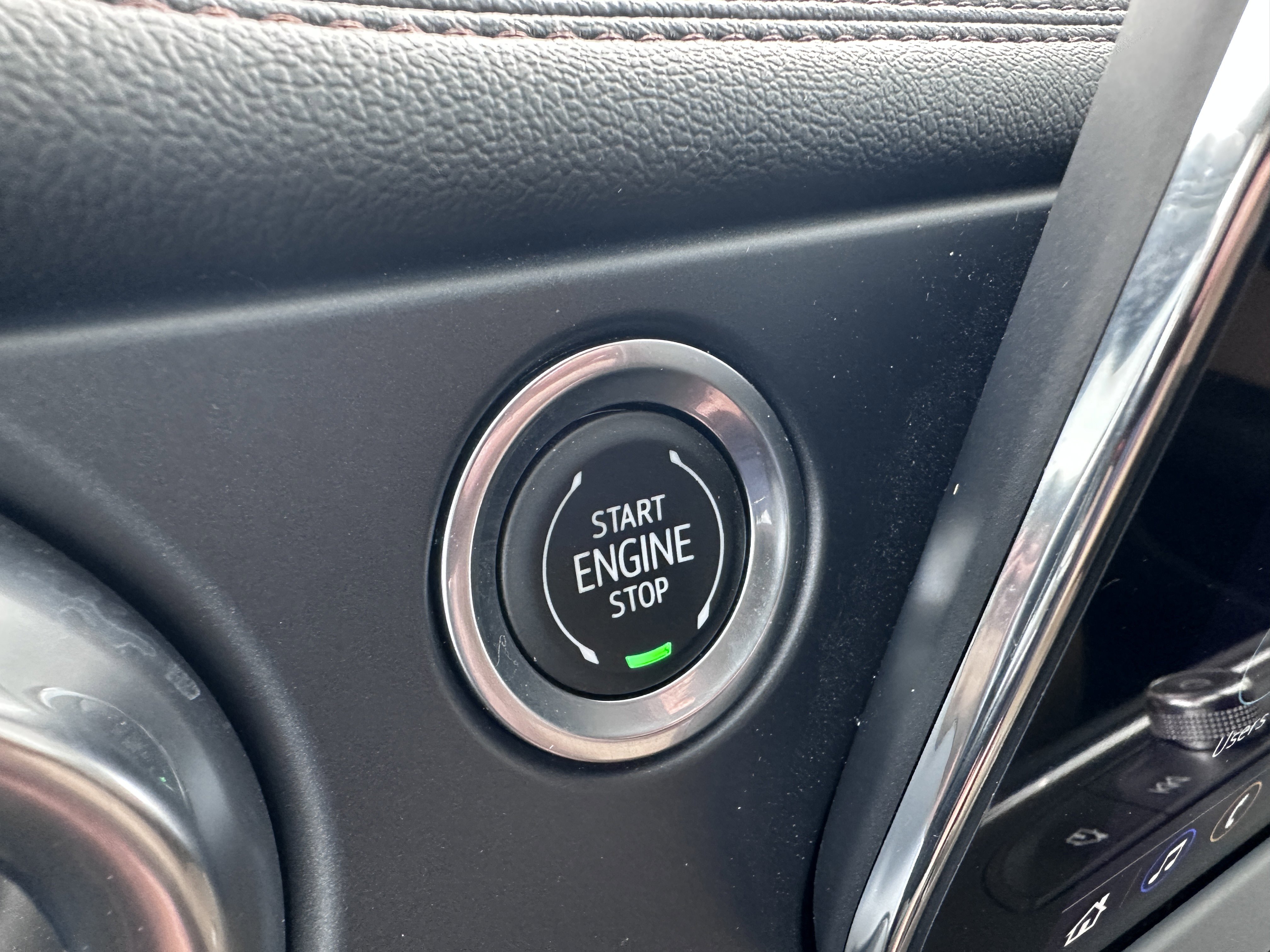 Used 2024 Chevrolet Blazer Premier w/ Driver Confidence II Package image 29