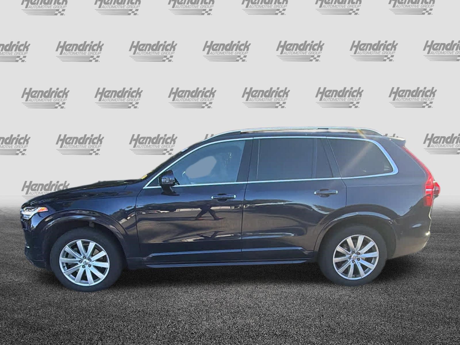 Used 2017 Volvo XC90 T6 Momentum w/ Vision Package AWD/4WD image 11